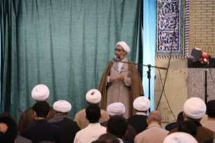  جامعیت مقام معظم رهبری، کم نظیر و جزو نوادر است